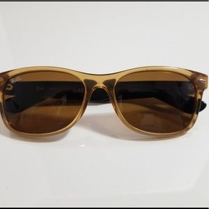 Rayban wayfarer gold sunglasses
